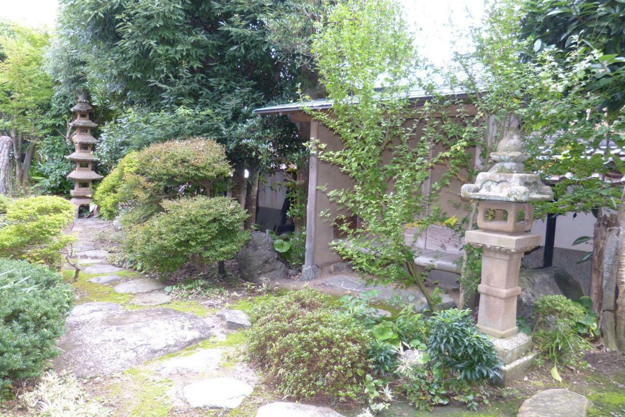 Guesthouse Higashi Fujitatei Shin'onsen Exterior photo